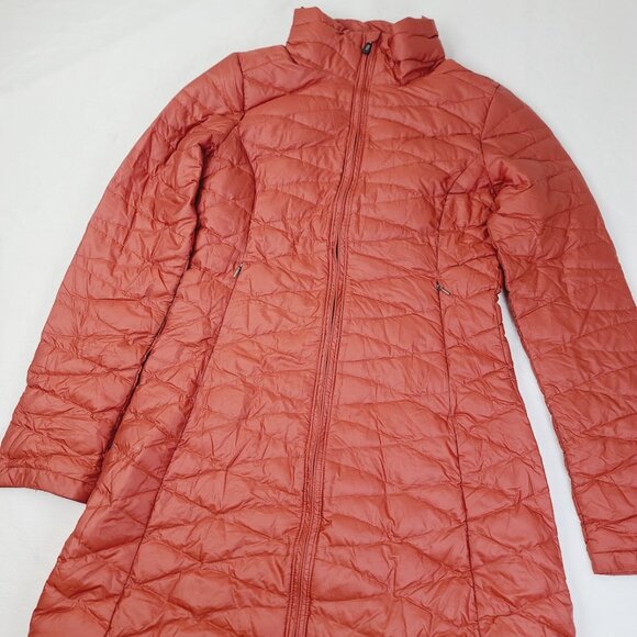 Patagonia Women's Red Fino Quilted Long Sleeve Snow Parka Jacket Size S - Picture 2 of 6